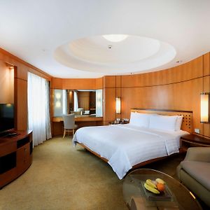 Executive King Room